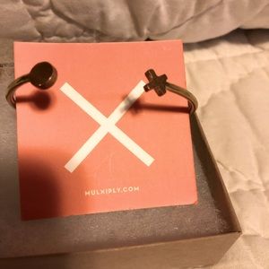 Kisses and hugs bracelet.